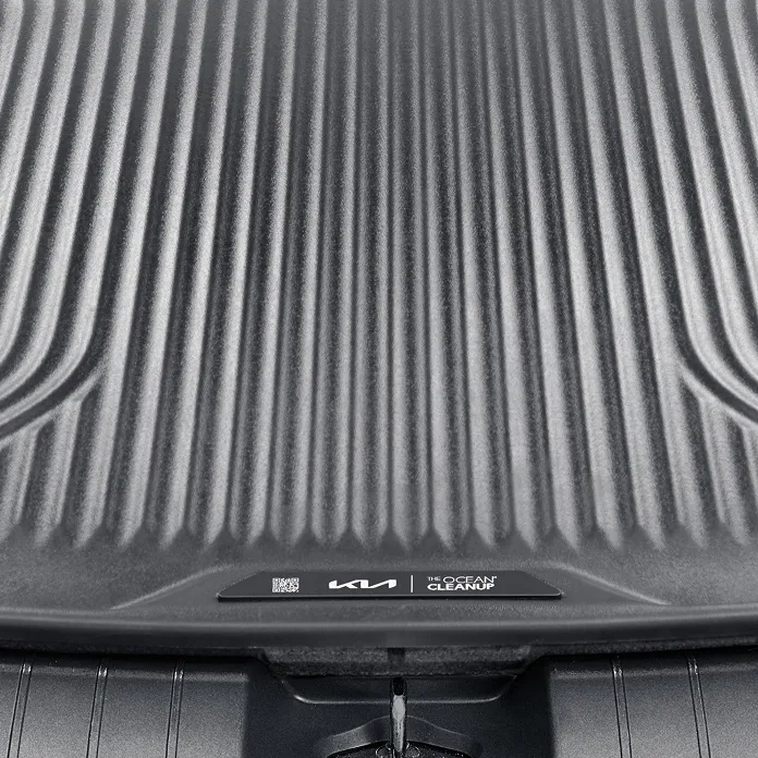 Surface pattern of the Kia EV3 trunk liner made with recycled plastic