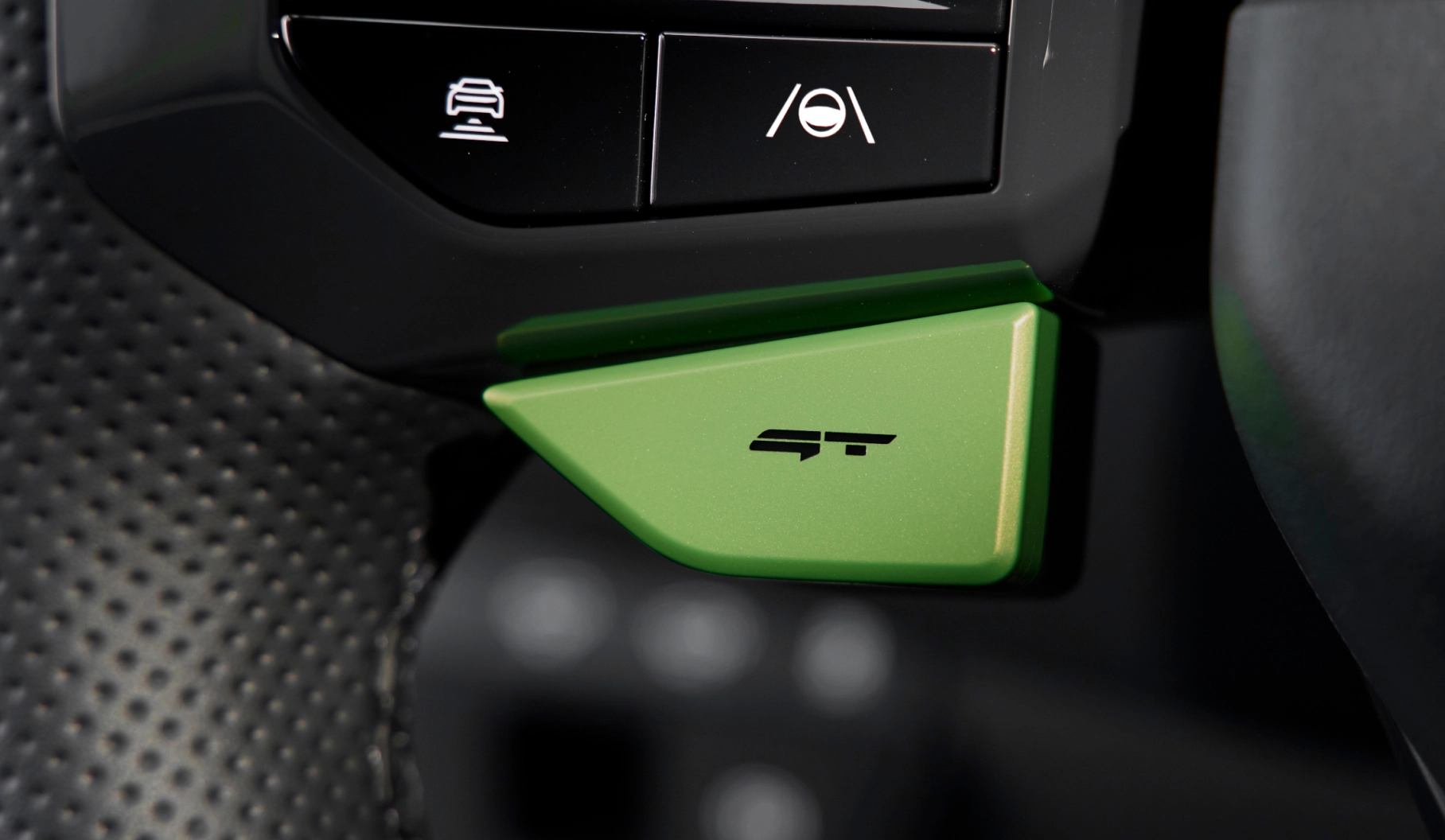 Interior control detail image with GT button