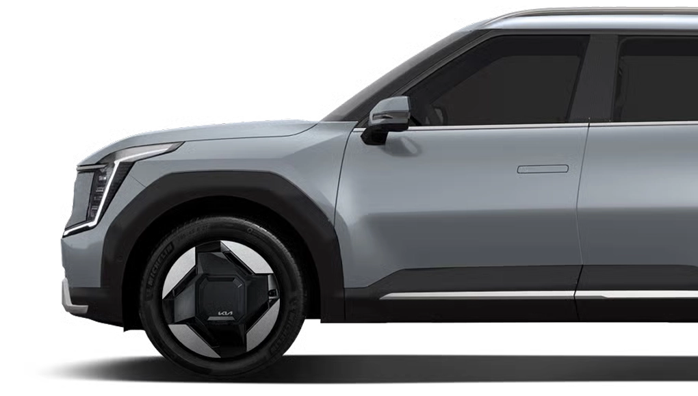 Side exterior view of the Kia EV9