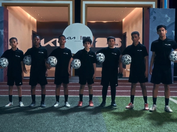 Group image of youth players participating in the Kia OMBC program