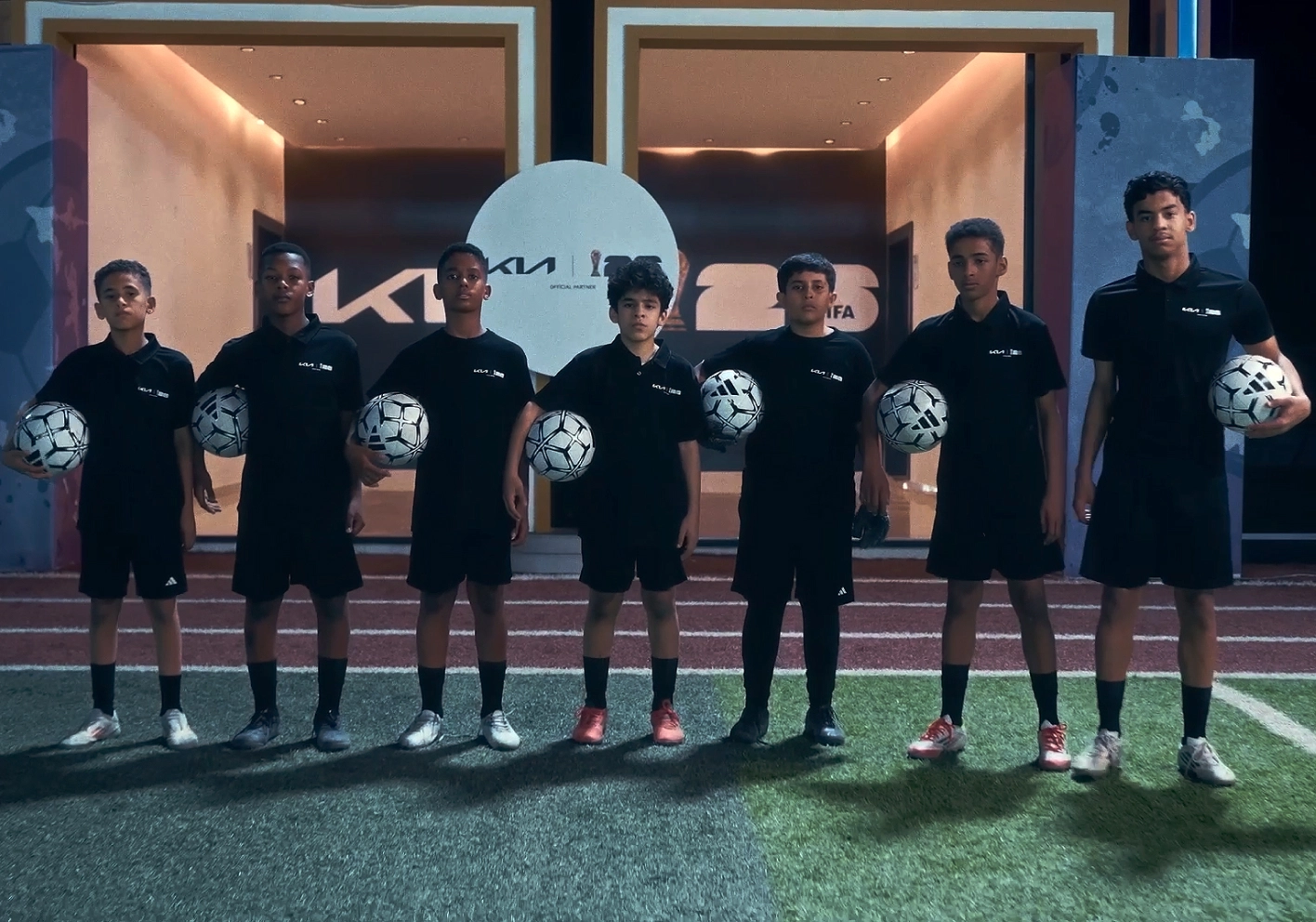 Group image of youth players participating in the Kia OMBC program