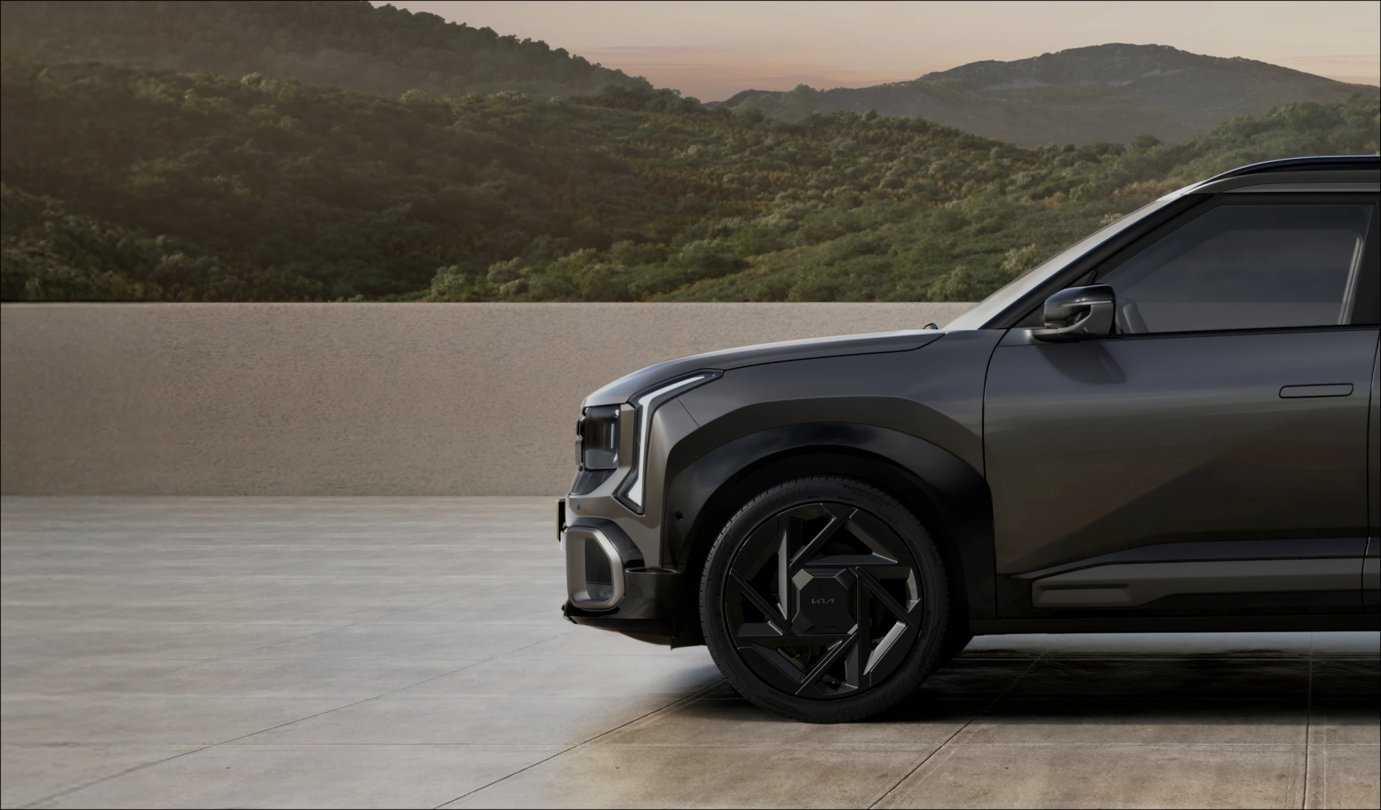 Side profile of the Seltos highlighting its lights and wheel design.