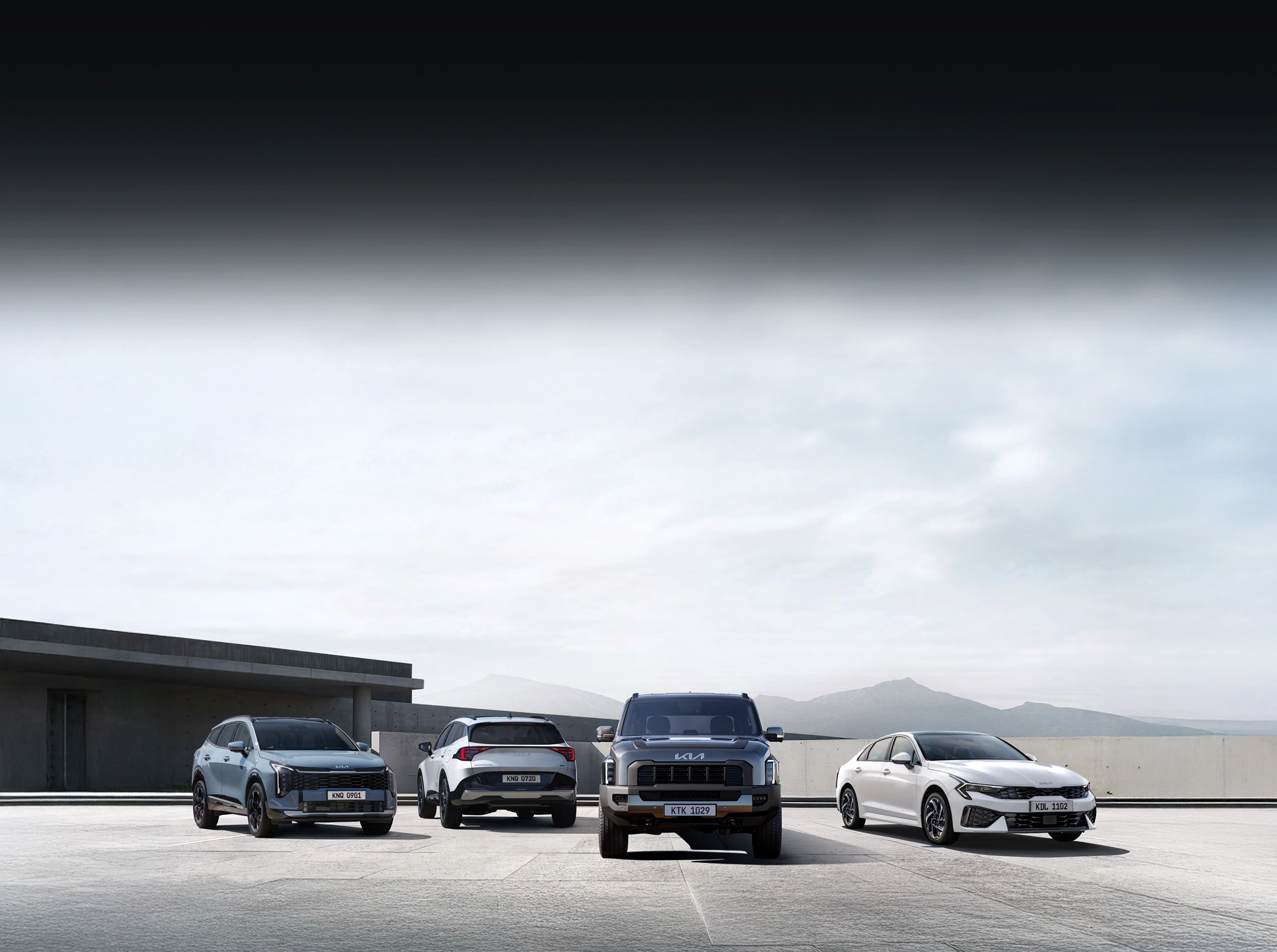 Image showing the Kia vehicle lineup parked together
